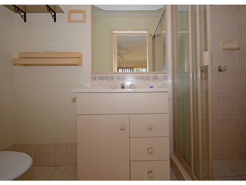 2 Amber Court, Burrum Heads QLD 4659