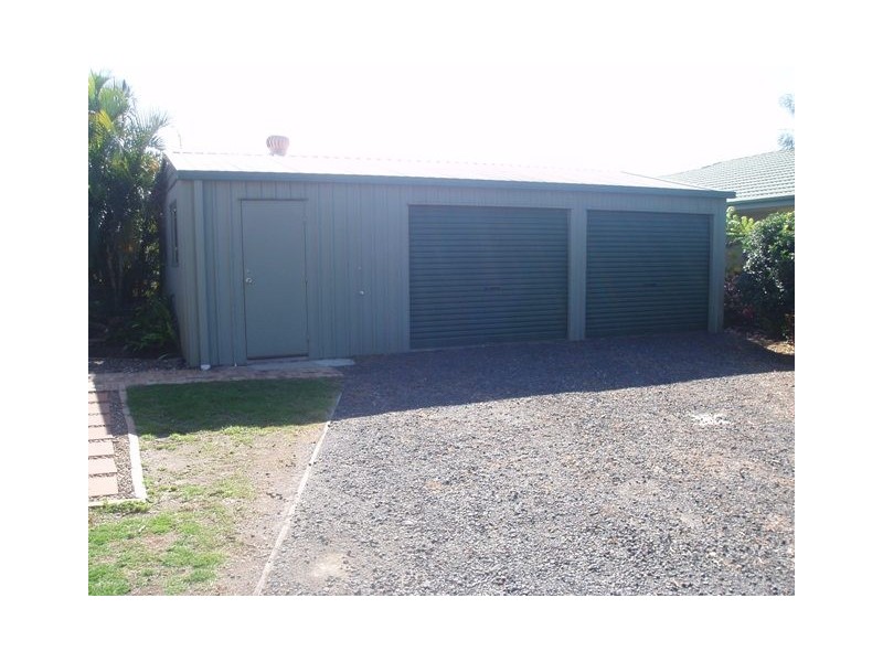 2 Amber Court, Burrum Heads QLD 4659