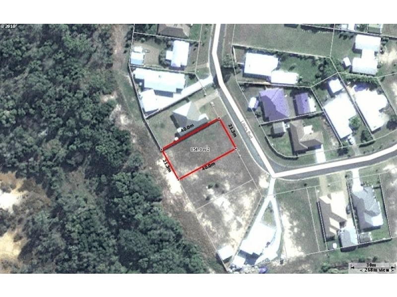 11 Lakes Blvd, Burrum Heads QLD 4659