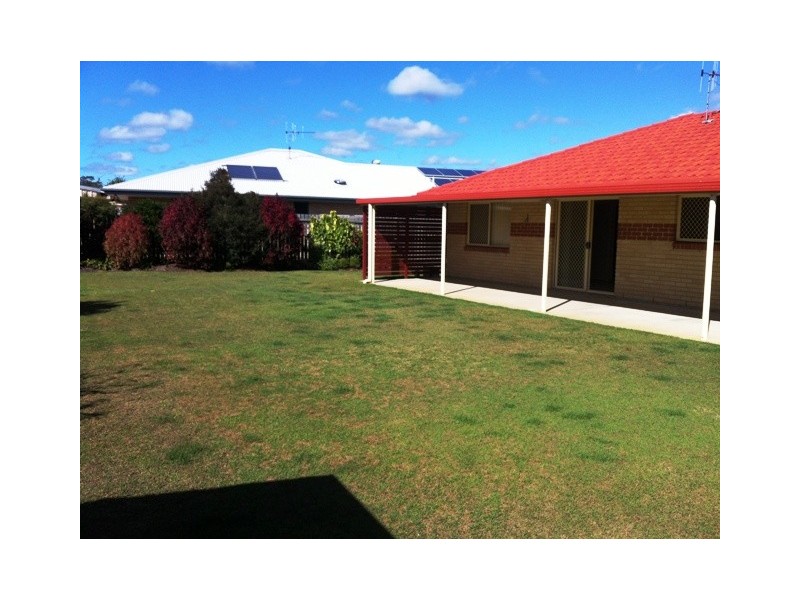 15 Louise Drive, Burrum Heads QLD 4659