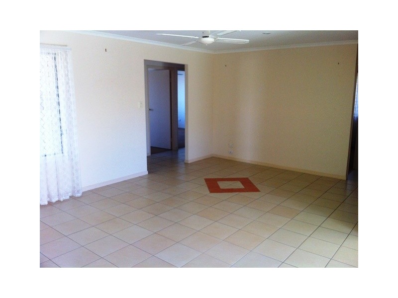 15 Louise Drive, Burrum Heads QLD 4659