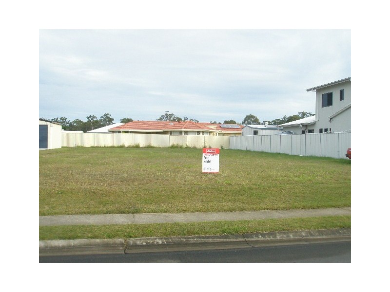 114 Riverview Drive, Burrum Heads QLD 4659