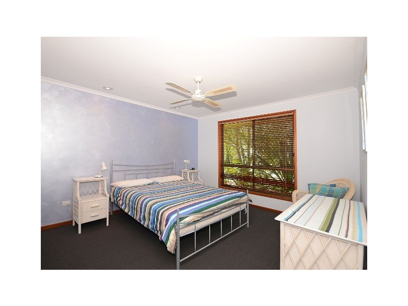 96 Riverview Drive, Burrum Heads QLD 4659