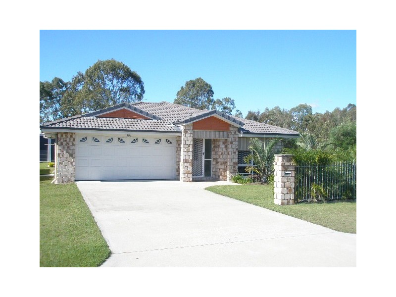 33 Lucas Drive, Burrum Heads QLD 4659