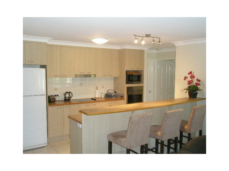 33 Lucas Drive, Burrum Heads QLD 4659