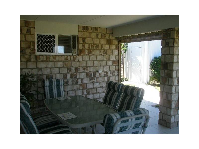 33 Lucas Drive, Burrum Heads QLD 4659