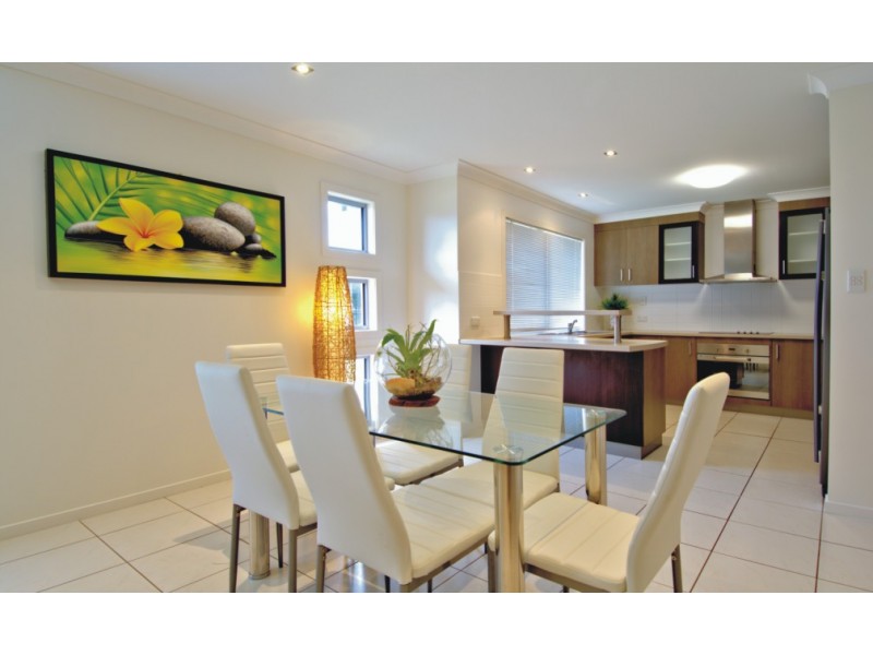 8 Barramundi Drive, Burrum Heads QLD 4659