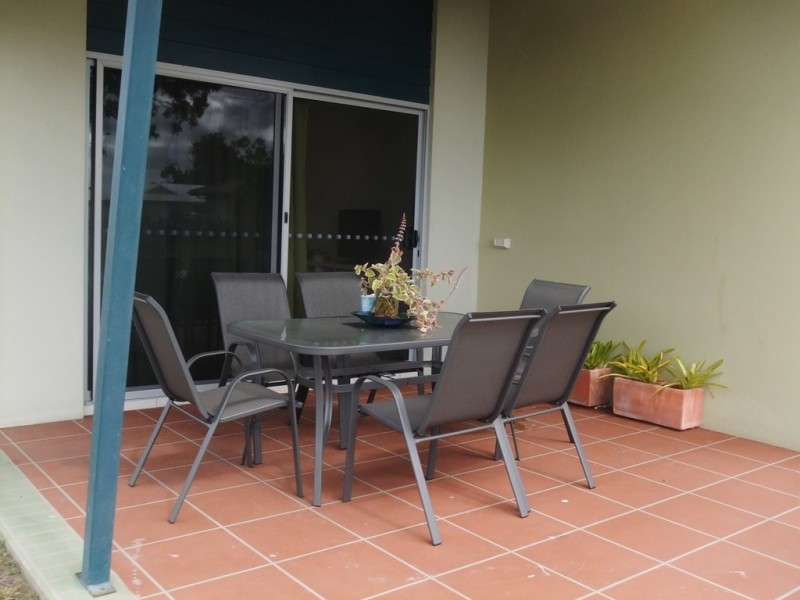 8 Barramundi Drive, Burrum Heads QLD 4659