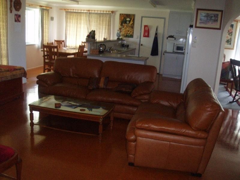 17 Hoffman Street, Burrum Heads QLD 4659