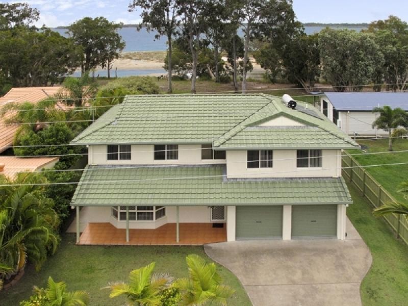 88 Riverview Drive, Burrum Heads QLD 4659