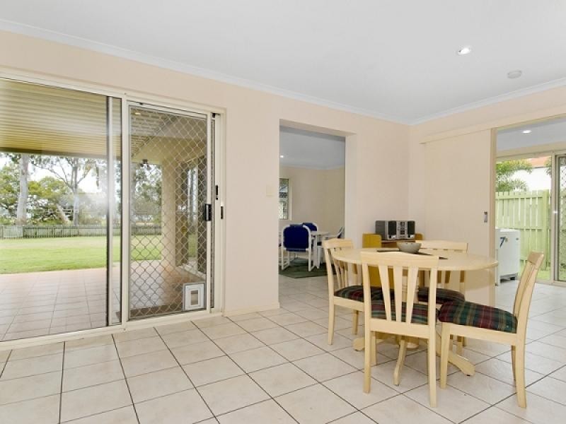 88 Riverview Drive, Burrum Heads QLD 4659