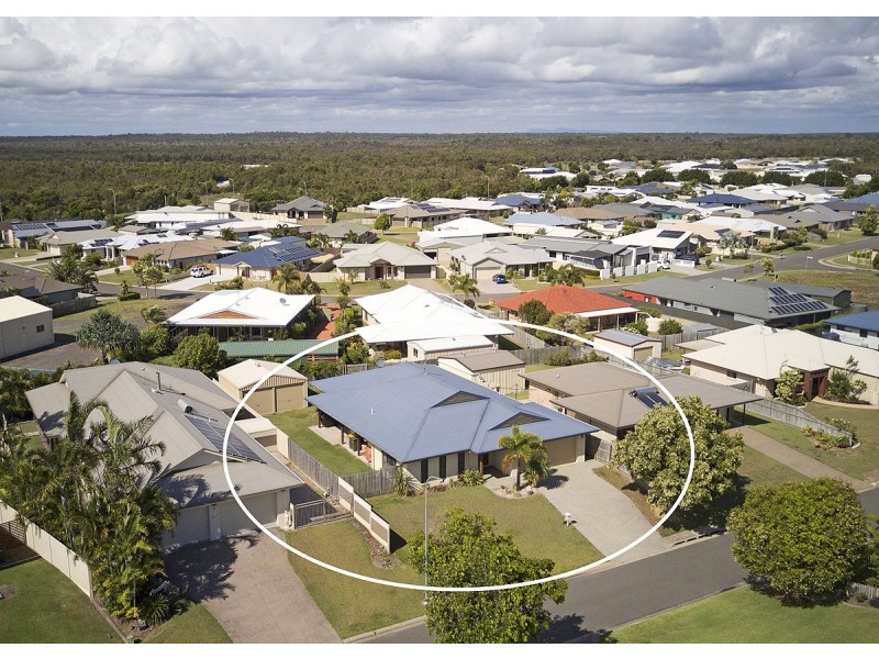 8 Krista Court, Burrum Heads QLD 4659