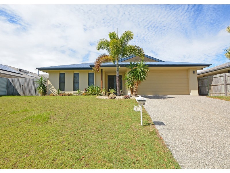 8 Krista Court, Burrum Heads QLD 4659
