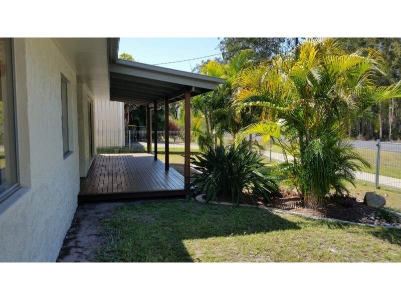37 Burrum Heads Road, Burrum Heads QLD 4659