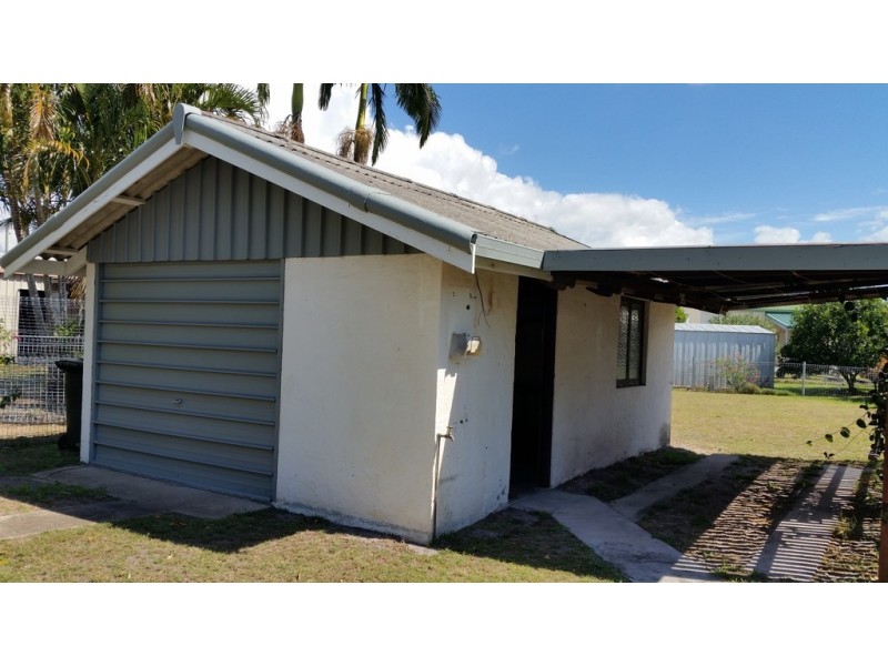 37 Burrum Heads Road, Burrum Heads QLD 4659