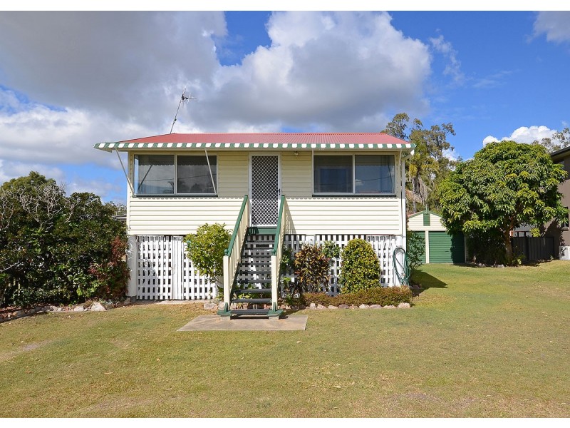 11 Burrum Street, Burrum Heads QLD 4659
