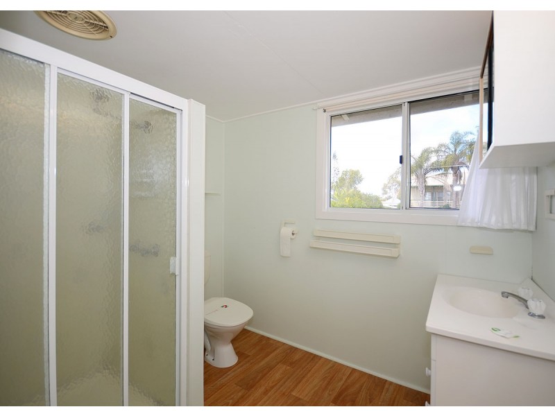 11 Burrum Street, Burrum Heads QLD 4659