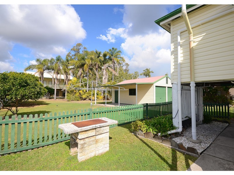 11 Burrum Street, Burrum Heads QLD 4659