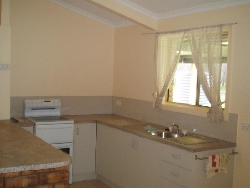 2 Jacqueline Drive,, Pacific Haven QLD 4659