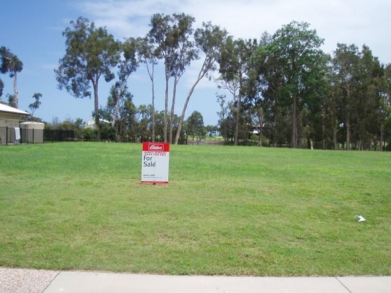 17 Sirenia Drive, Burrum Heads QLD 4659