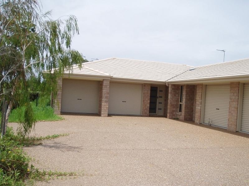 U1/14 Fulmar Crt, Burrum Heads QLD 4659