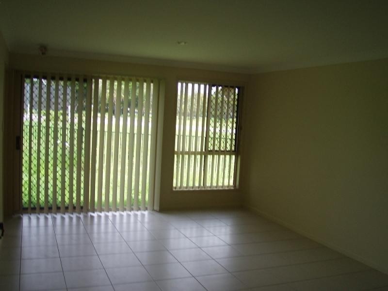 U1/14 Fulmar Crt, Burrum Heads QLD 4659