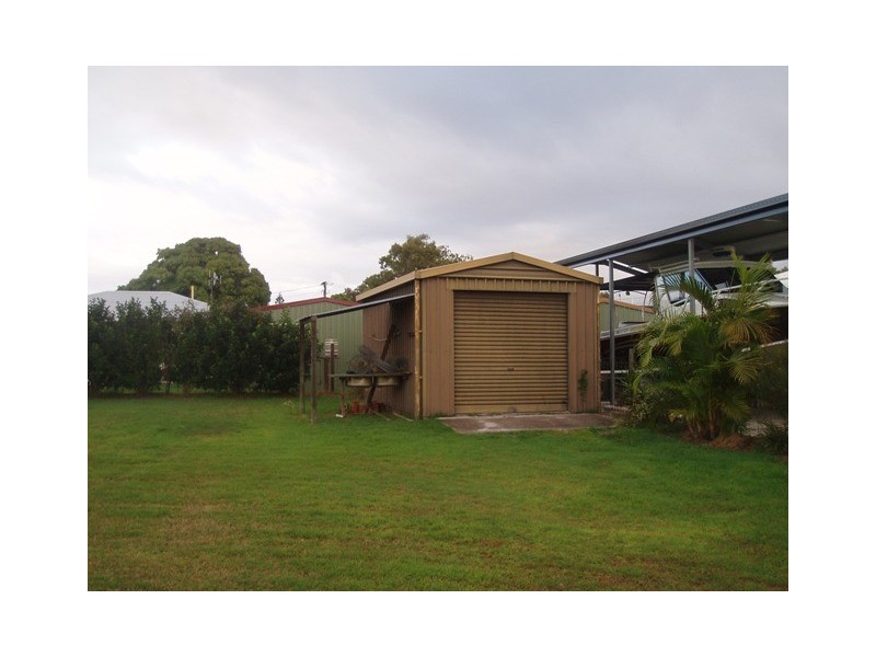 33 Burrum Street, Burrum Heads QLD 4659