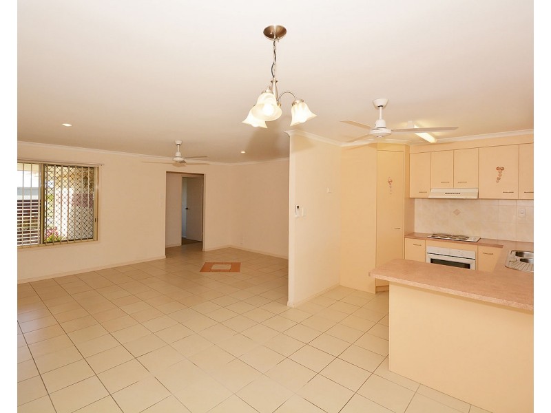 15 Louise Drive, Burrum Heads QLD 4659