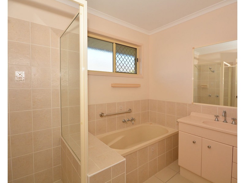 15 Louise Drive, Burrum Heads QLD 4659