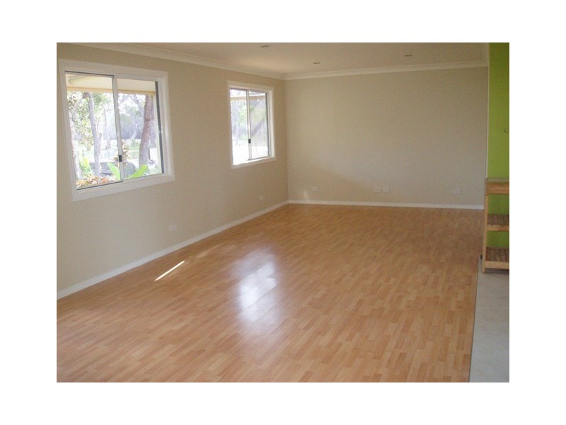 15 Ranch Park Drive, Pacific Haven QLD 4659