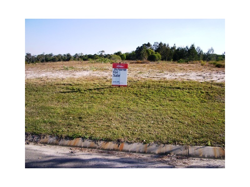 67 Beach Drive, Burrum Heads QLD 4659