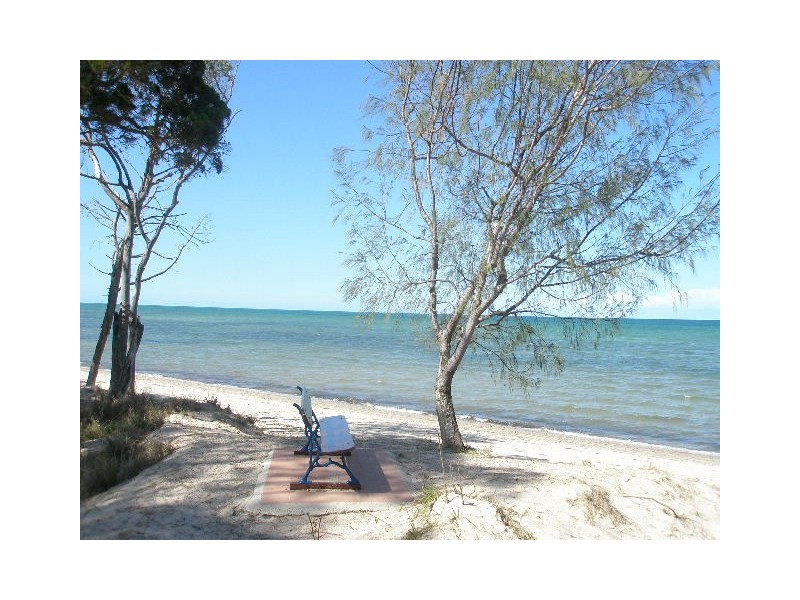 67 Beach Drive, Burrum Heads QLD 4659