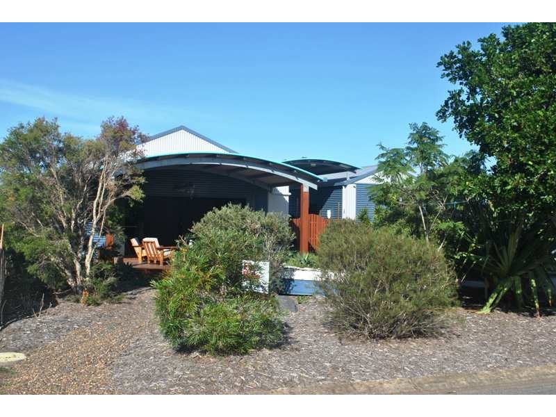 5 Beach Drive, Burrum Heads QLD 4659