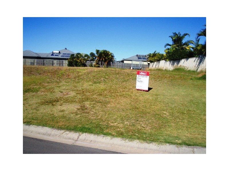 4 Krista Crt, Burrum Heads QLD 4659