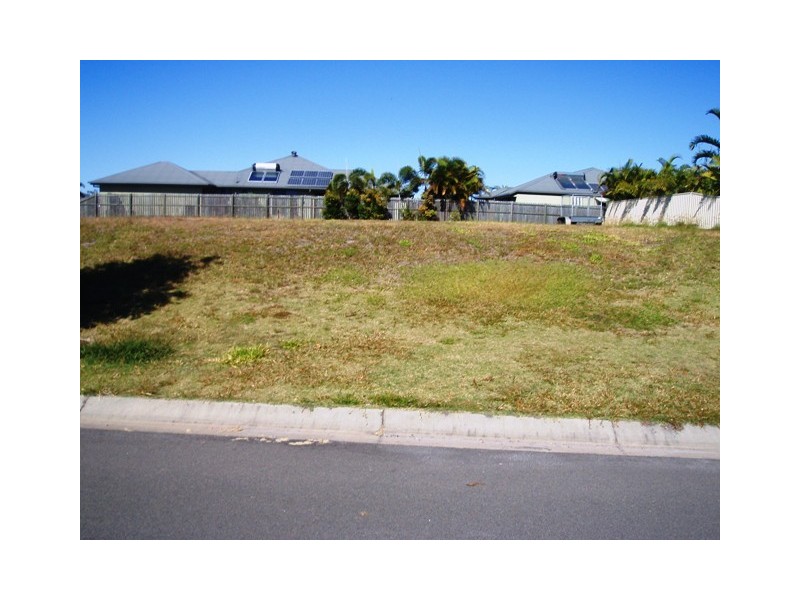 4 Krista Crt, Burrum Heads QLD 4659