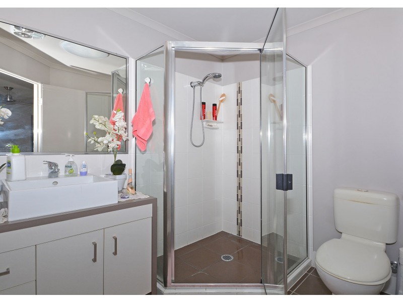 2/9 Burrum Street, Burrum Heads QLD 4659