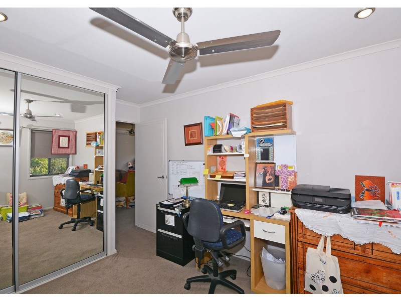 2/9 Burrum Street, Burrum Heads QLD 4659