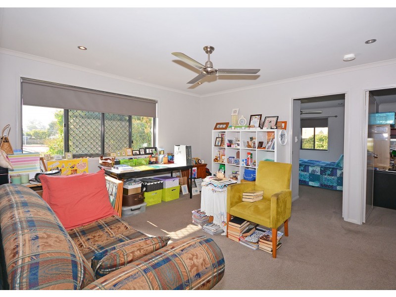 2/9 Burrum Street, Burrum Heads QLD 4659