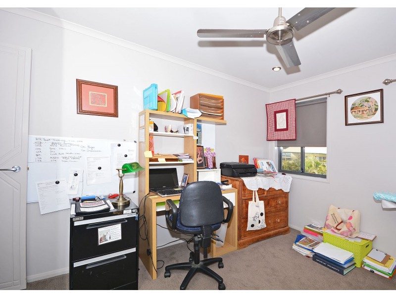 2/9 Burrum Street, Burrum Heads QLD 4659