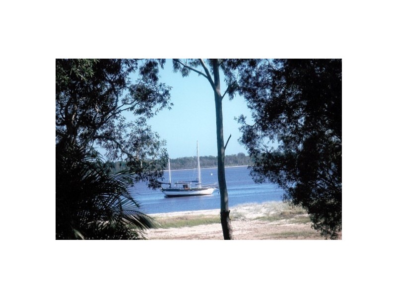 94 Riverview Drive, Burrum Heads QLD 4659