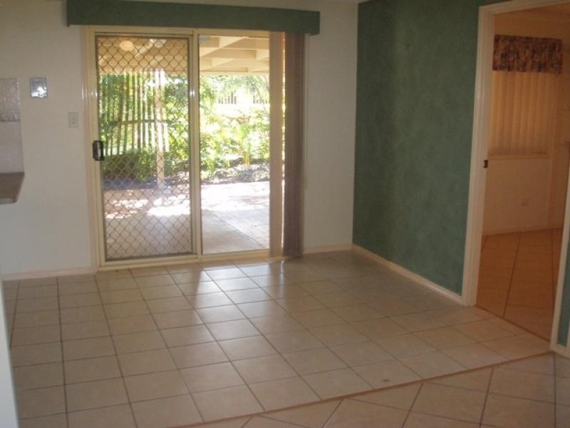 2 Amber Court, Burrum Heads QLD 4659