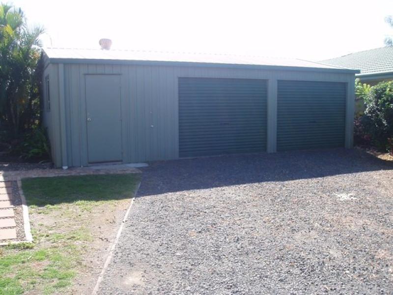 2 Amber Court, Burrum Heads QLD 4659