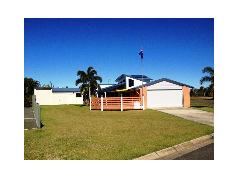 11 Warringal Court, Burrum Heads QLD 4659