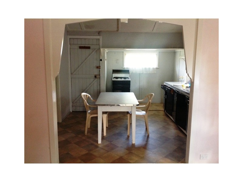 25 Burrum Street, Burrum Heads QLD 4659