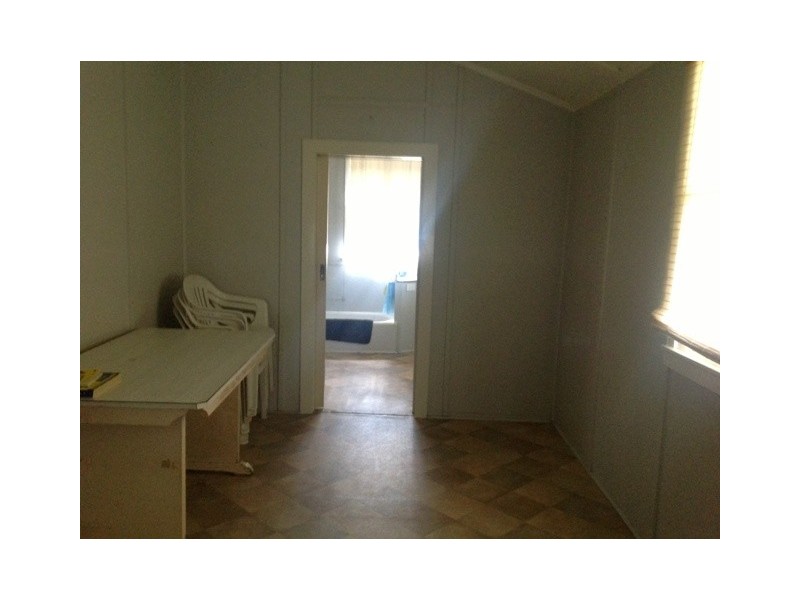 25 Burrum Street, Burrum Heads QLD 4659