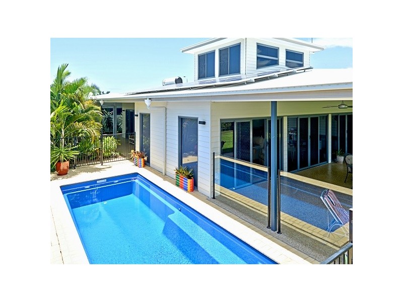 56 Sunrise Crescent, Burrum Heads QLD 4659