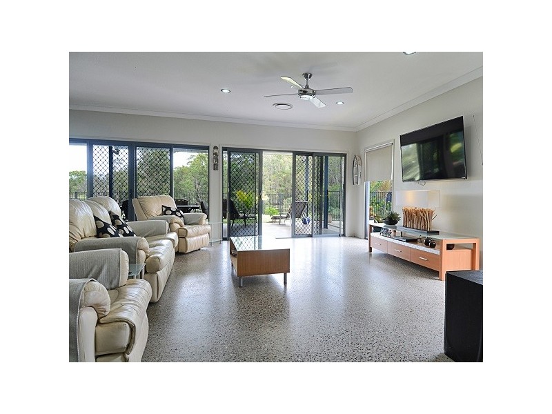 56 Sunrise Crescent, Burrum Heads QLD 4659