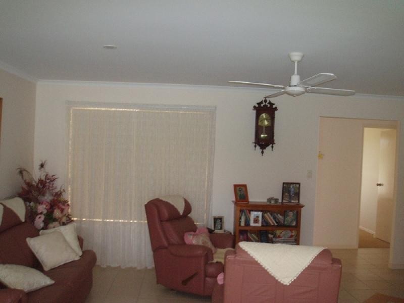 15 Louise Drive, Burrum Heads QLD 4659