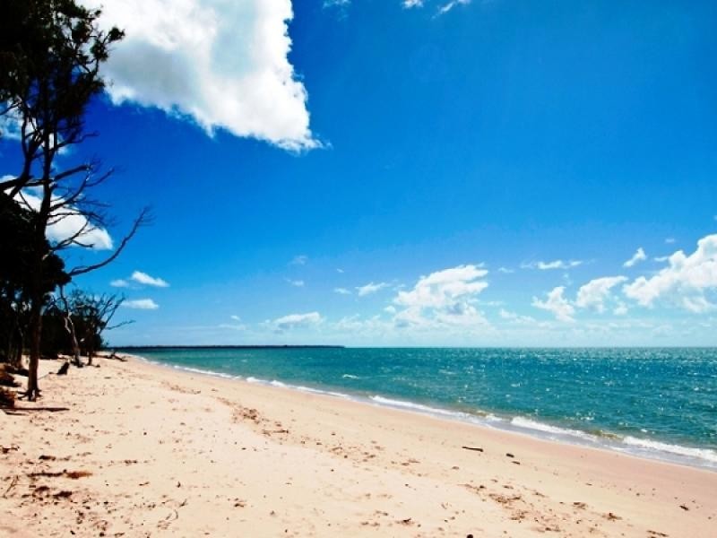 72 Barramundi Drive, Burrum Heads QLD 4659