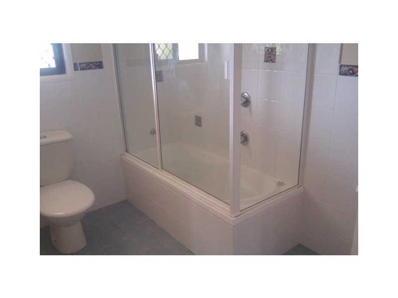 36 Beach Drive, Burrum Heads QLD 4659